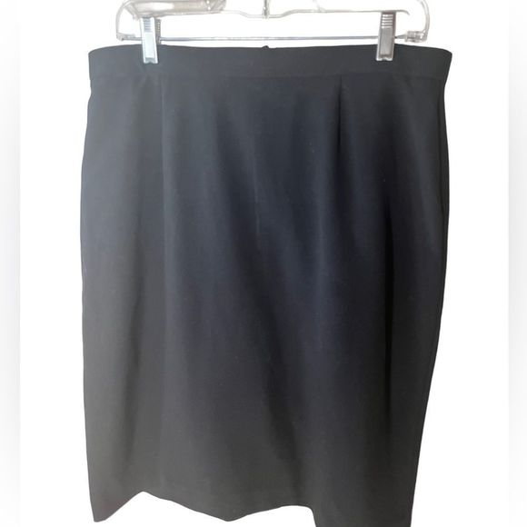 Laura Scott Classic black skirt partly lined Sz 14 - Picture 1 of 4